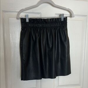 Divided Black Leather Mini Skirt with Pockets